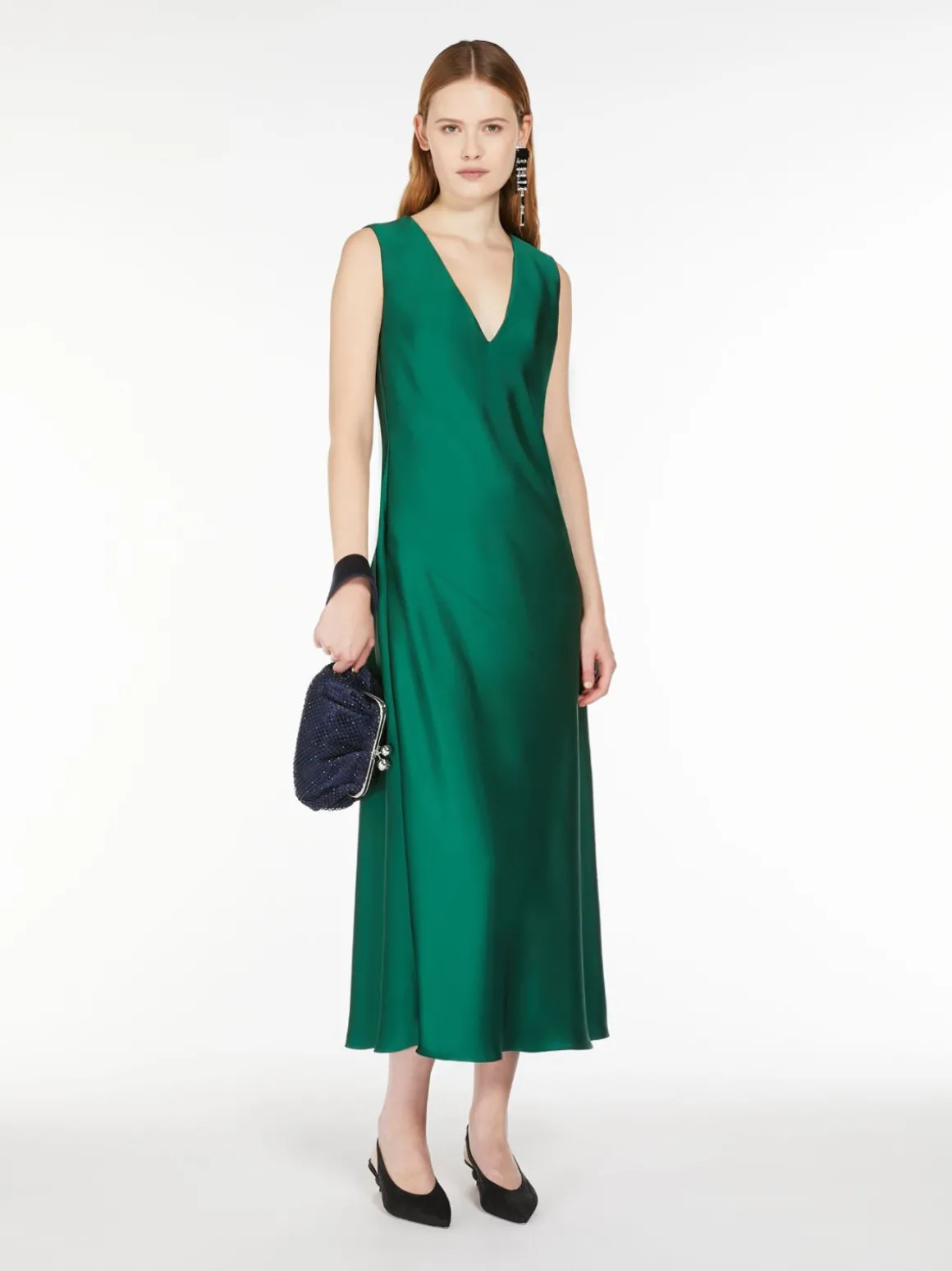 Flash Sale Abito aderente in raso Abiti