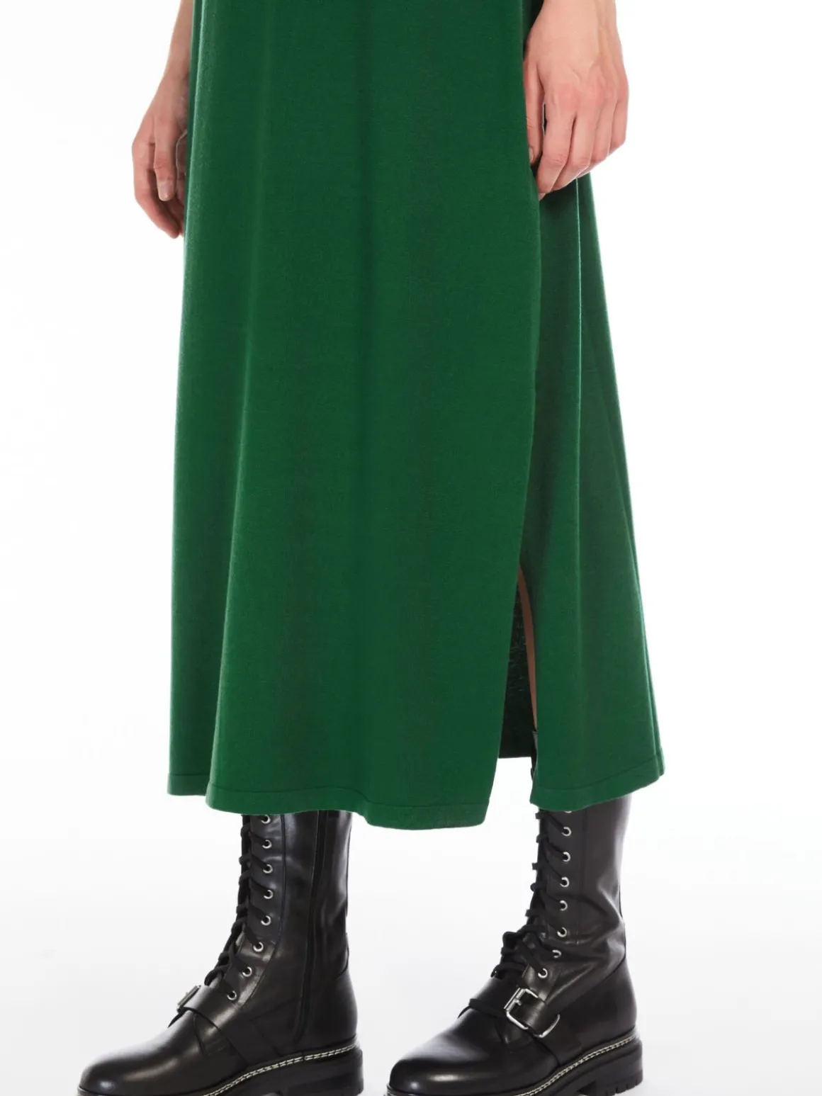 abito_smanicato_in_viscosa_stretch_3-2.webp Flash Sale Abito smanicato in viscosa stretch Abiti