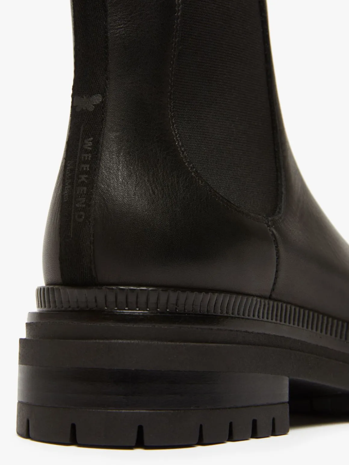 ankle_boot_in_pelle_semilucida_4.webp New Ankle boot in pelle semilucida Scarpe