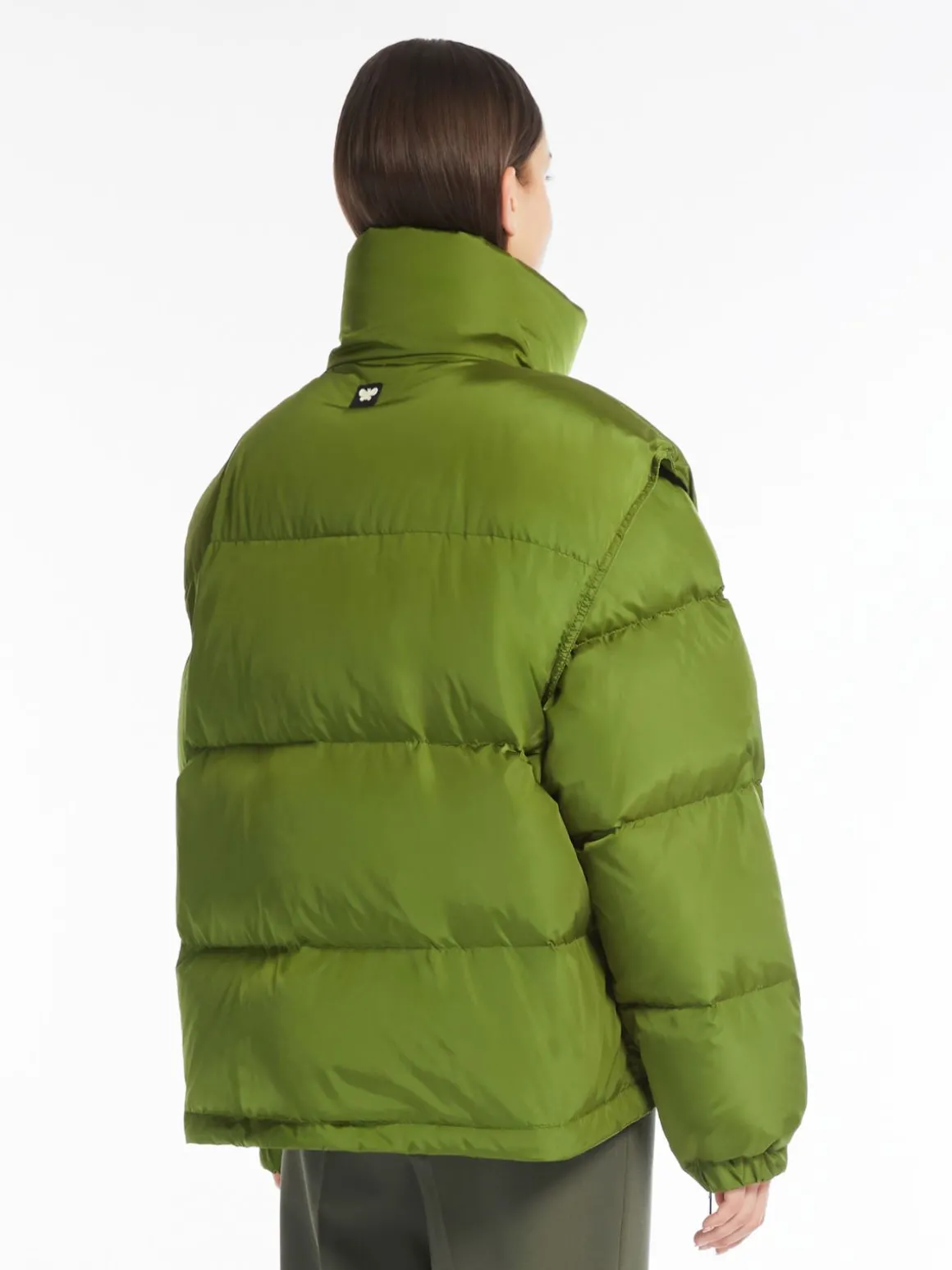 bomber_crop_in_taffet_antigoccia_2.webp Best Sale Bomber crop in taffetà antigoccia Imbottiti E Parka
