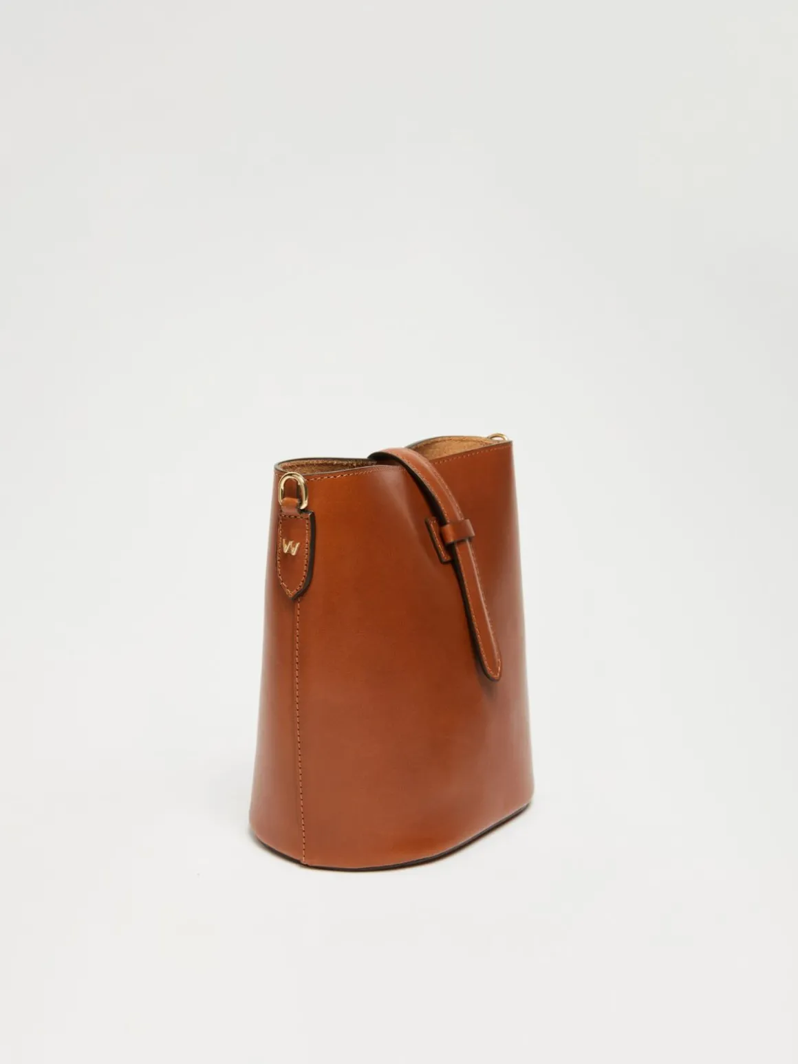 borsa_a_secchiello_piccola_in_cuoio_5.webp Cheap Borsa a secchiello piccola in Borse
