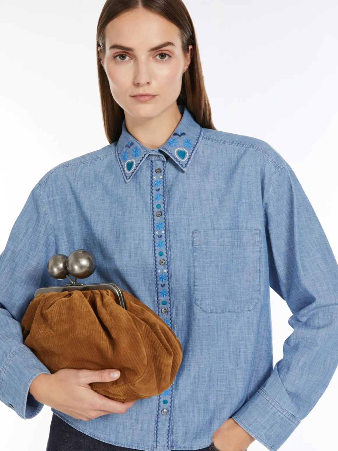 camicia_in_chambray_di_cotone_3.webp Discount Camicia in chambray di cotone Camicie E Bluse