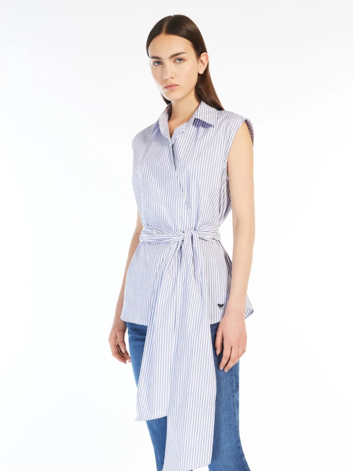 camicia_smanicata_in_popeline_3-1.webp Clearance Camicia smanicata in popeline Camicie E Bluse