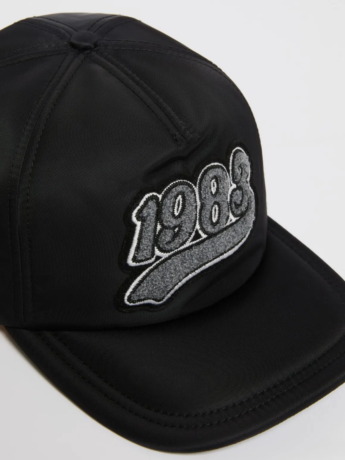 Clearance Cappello in nylon imbottito Cinture,cappelli,accessori