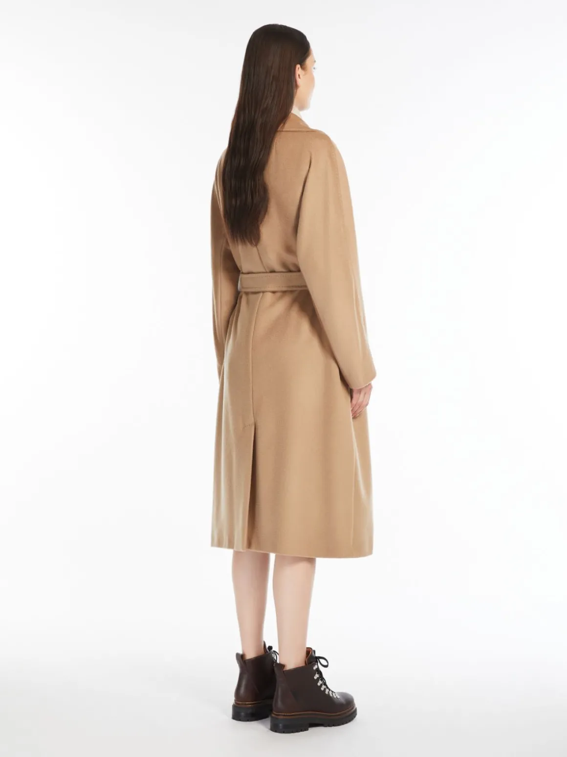 cappotto_in_lana_con_cintura_2-1.webp Cheap Cappotto in lana con cintura Cappottietrench