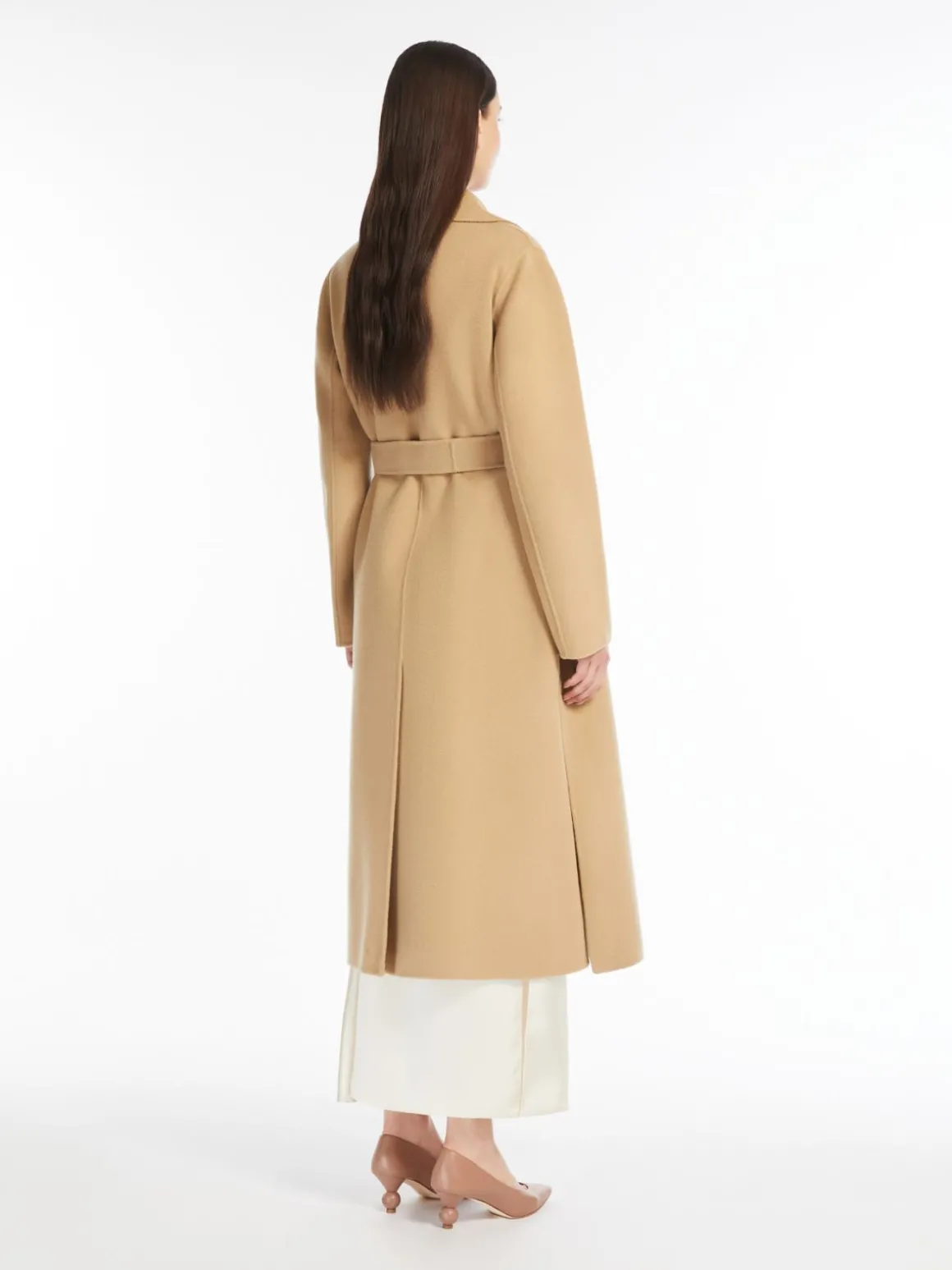 cappotto_lungo_a_vestaglia_in_lana_2.webp Hot Cappotto lungo a vestaglia in lana Cappottietrench