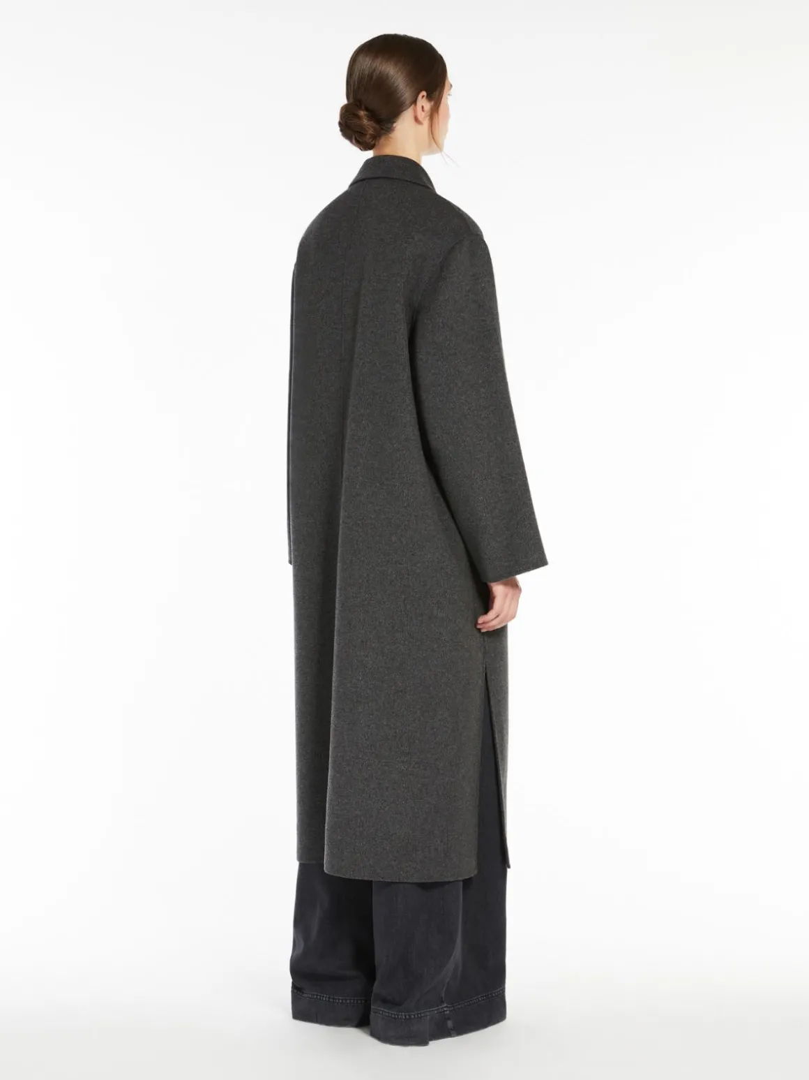 cappotto_lungo_in_double_di_lana_2.webp Online Cappotto lungo in double di lana Cappottietrench