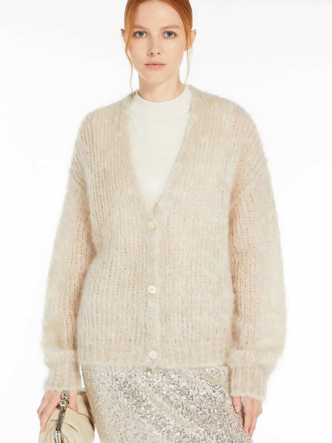 cardigan_in_filato_di_mohair_3-1.webp Hot Cardigan in filato di mohair Maglie