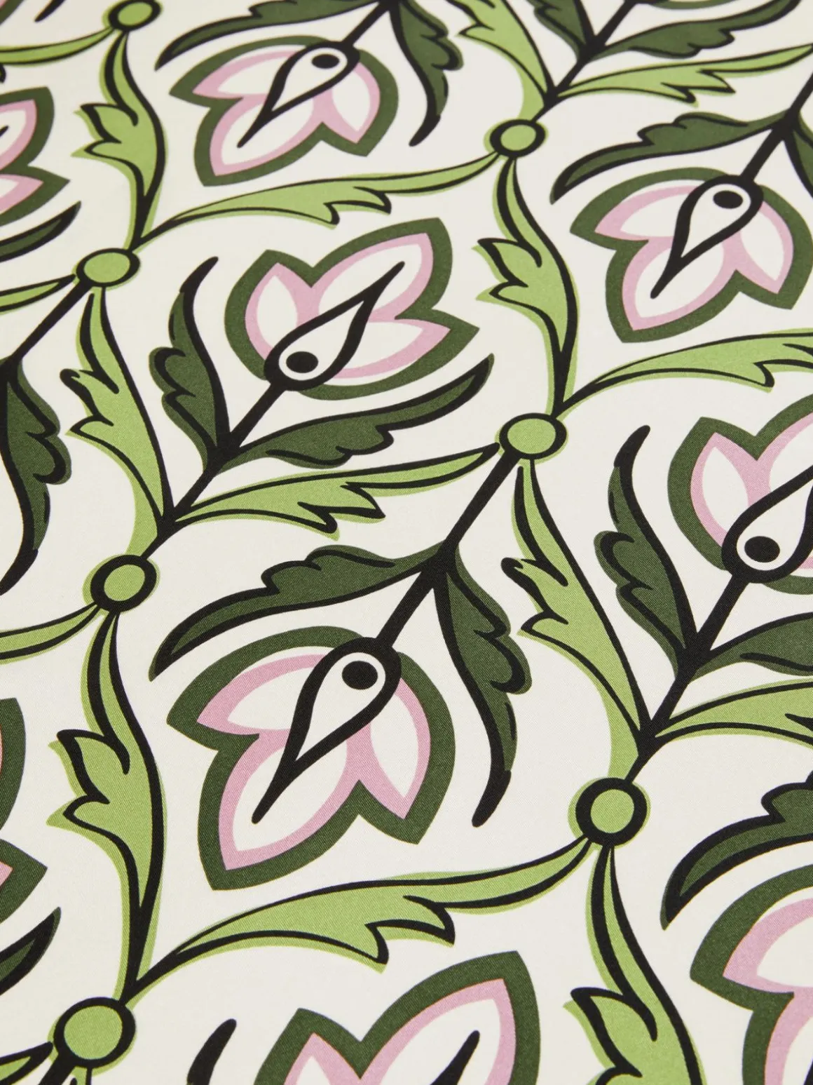 foulard_in_seta_stampata_2-1.webp Shop Foulard in seta stampata Sciarpeefoulard