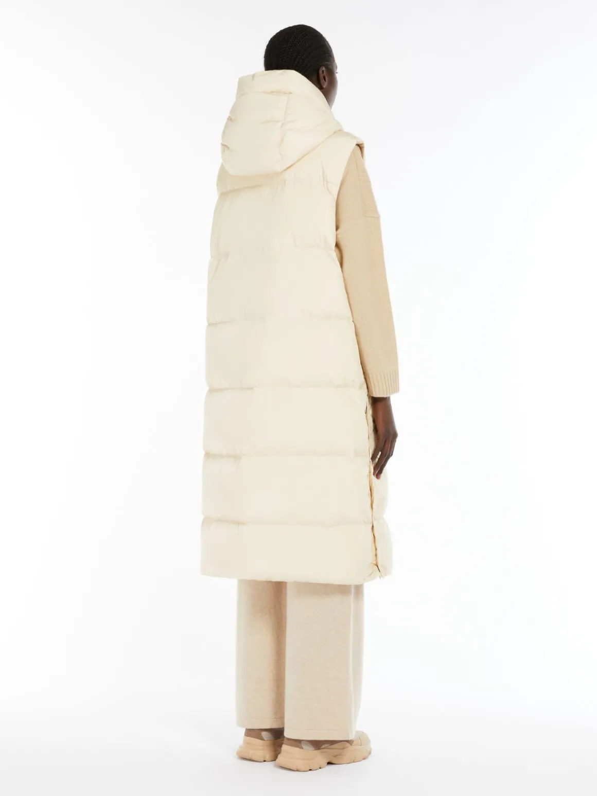 gilet_lungo_in_taffet_antigoccia_2-2.webp New Gilet lungo in taffetà antigoccia Gilet | Imbottiti E Parka