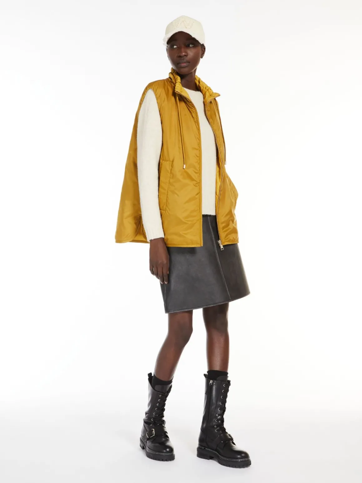 Shop Gilet reversibile in tela antigoccia Gilet | Imbottiti E Parka