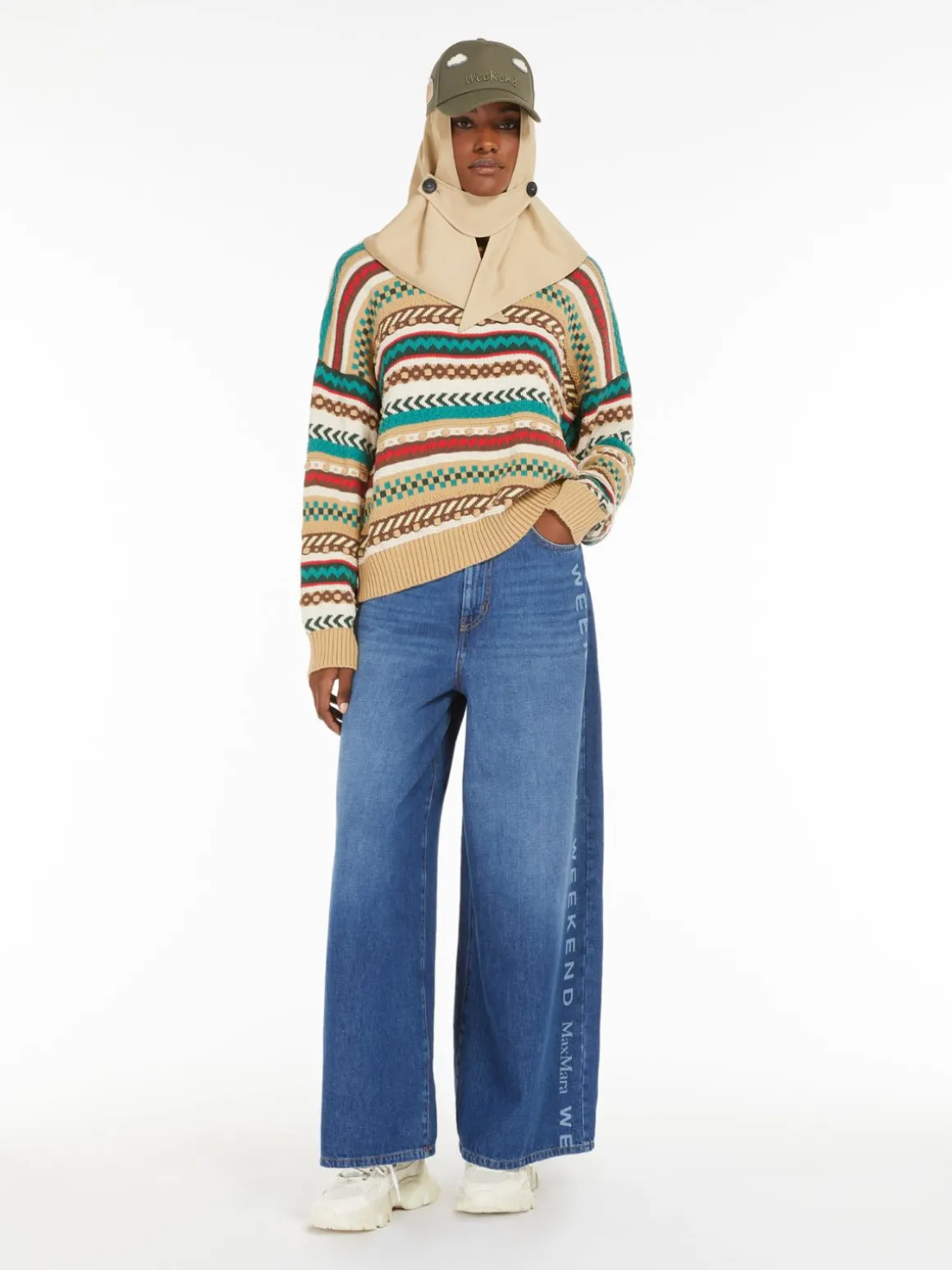 jeans_ampi_in_denim_con_logo_0.webp New Jeans ampi in denim con logo Pantaloniejeans