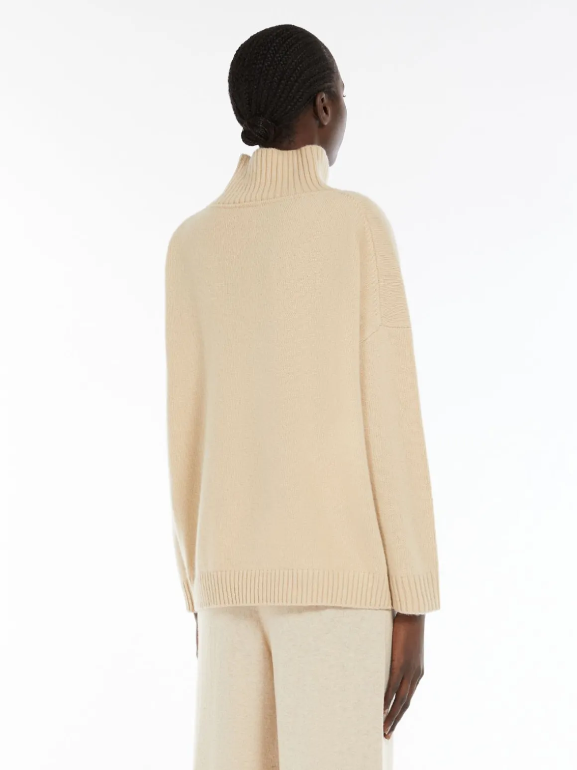 maglia_collo_alto_in_lana_2-1.webp Store Maglia collo alto in lana Maglie