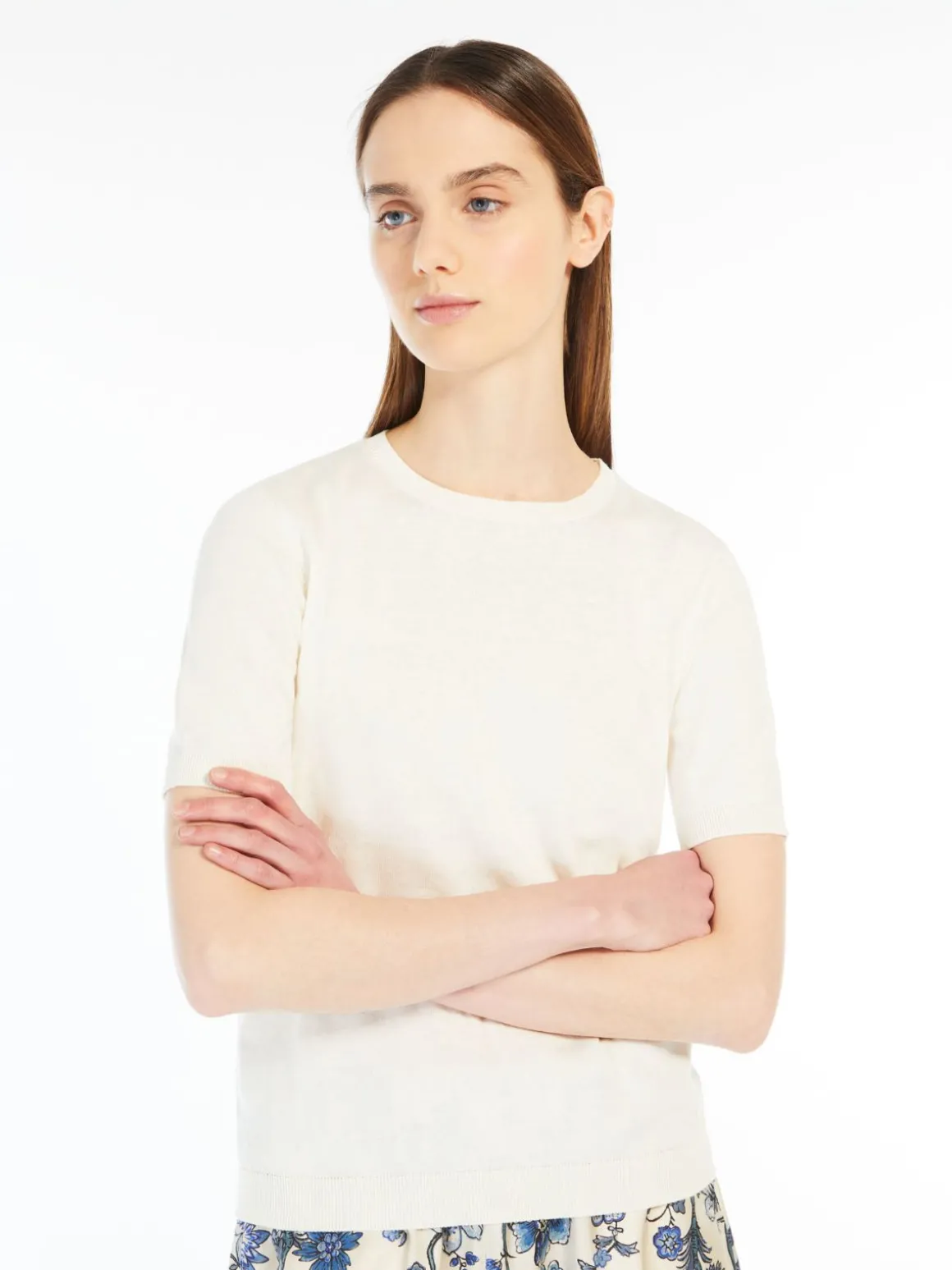 maglia_in_filato_di_seta_e_cotone_3.webp Discount Maglia in filato di seta e cotone Maglie