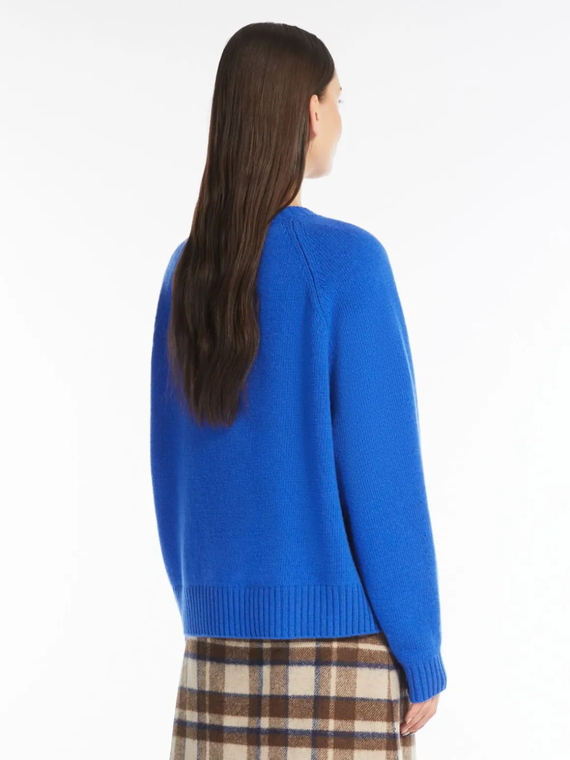 maglia_morbida_in_lana_2.webp Store Maglia morbida in lana Maglie