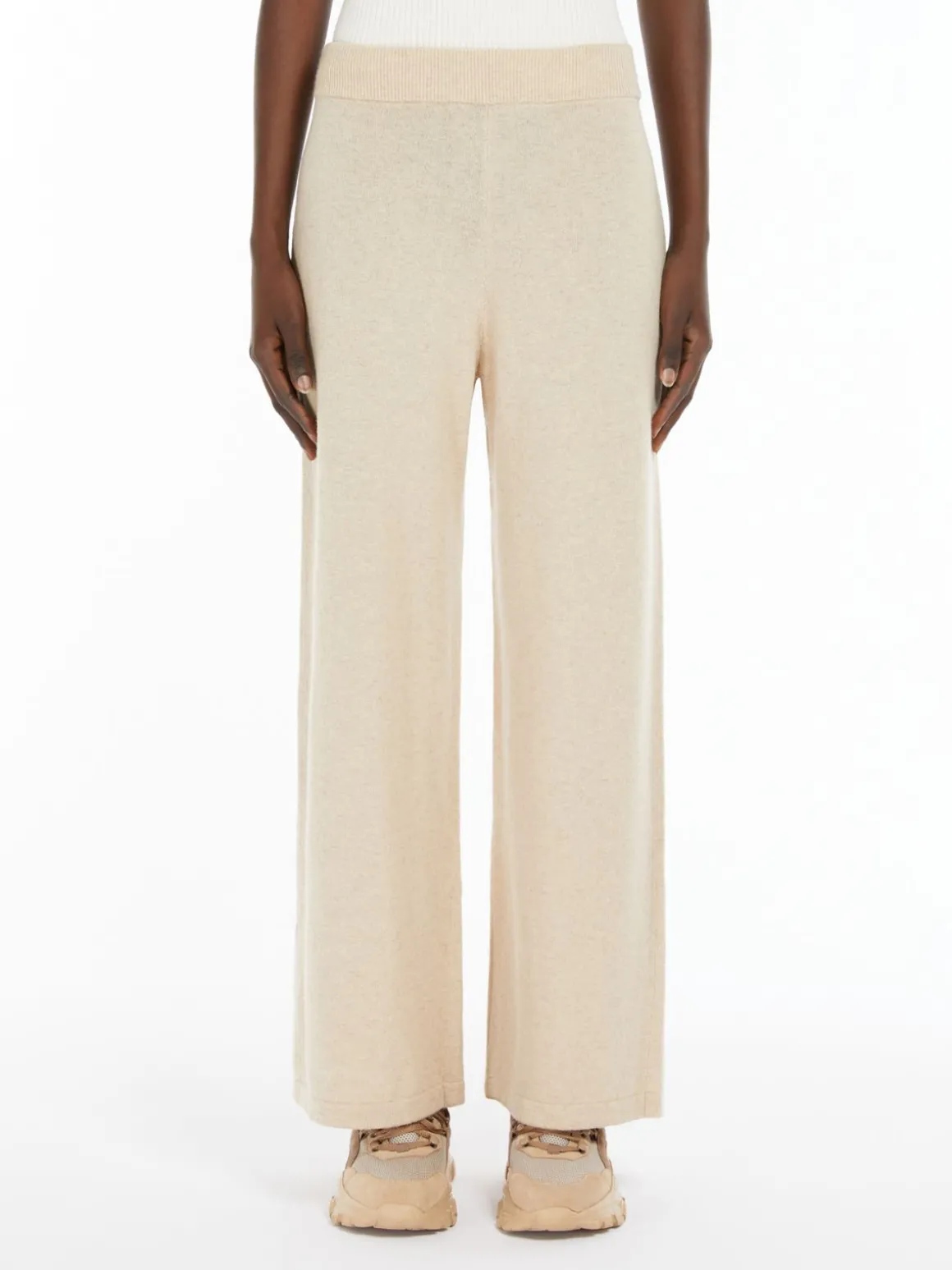 New Pantalone ampio in maglia Pantaloniejeans