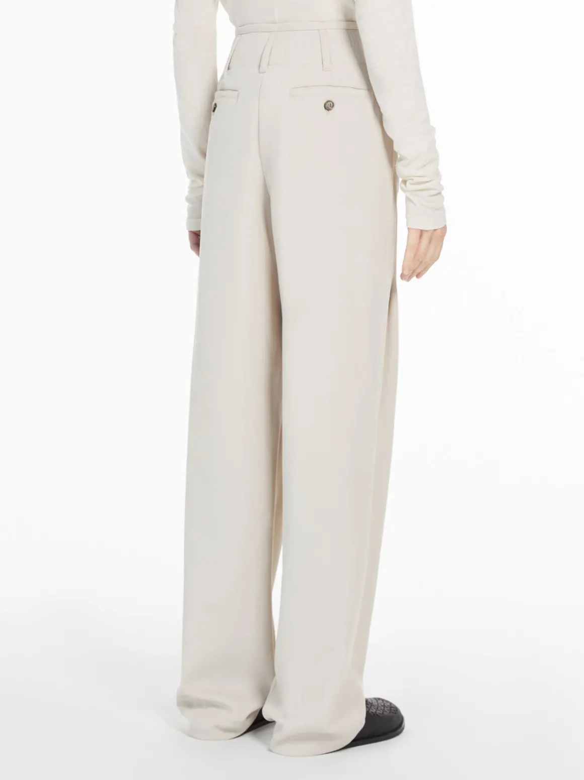 pantalone_ampio_in_mista_lana_2.webp Cheap Pantalone ampio in mista lana Completie Tailleur | Pantaloniejeans