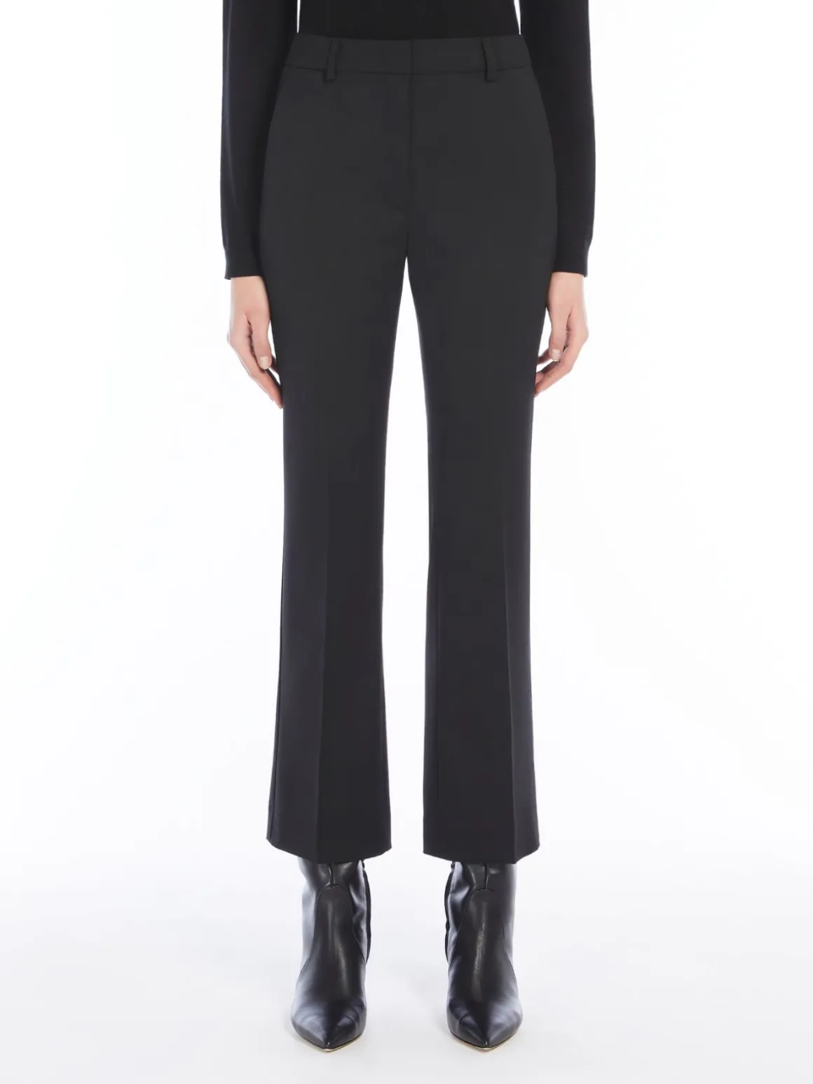 New Pantalone dritto in lana tecnica Pantaloniejeans