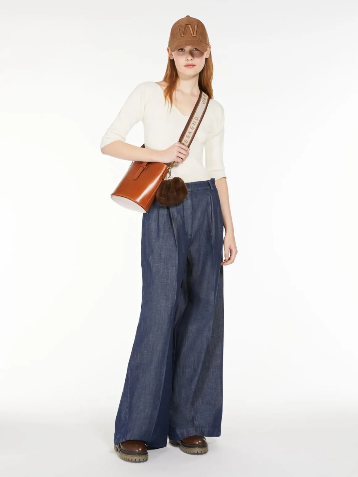 Cheap Pantalone in denim leggero Pantaloniejeans