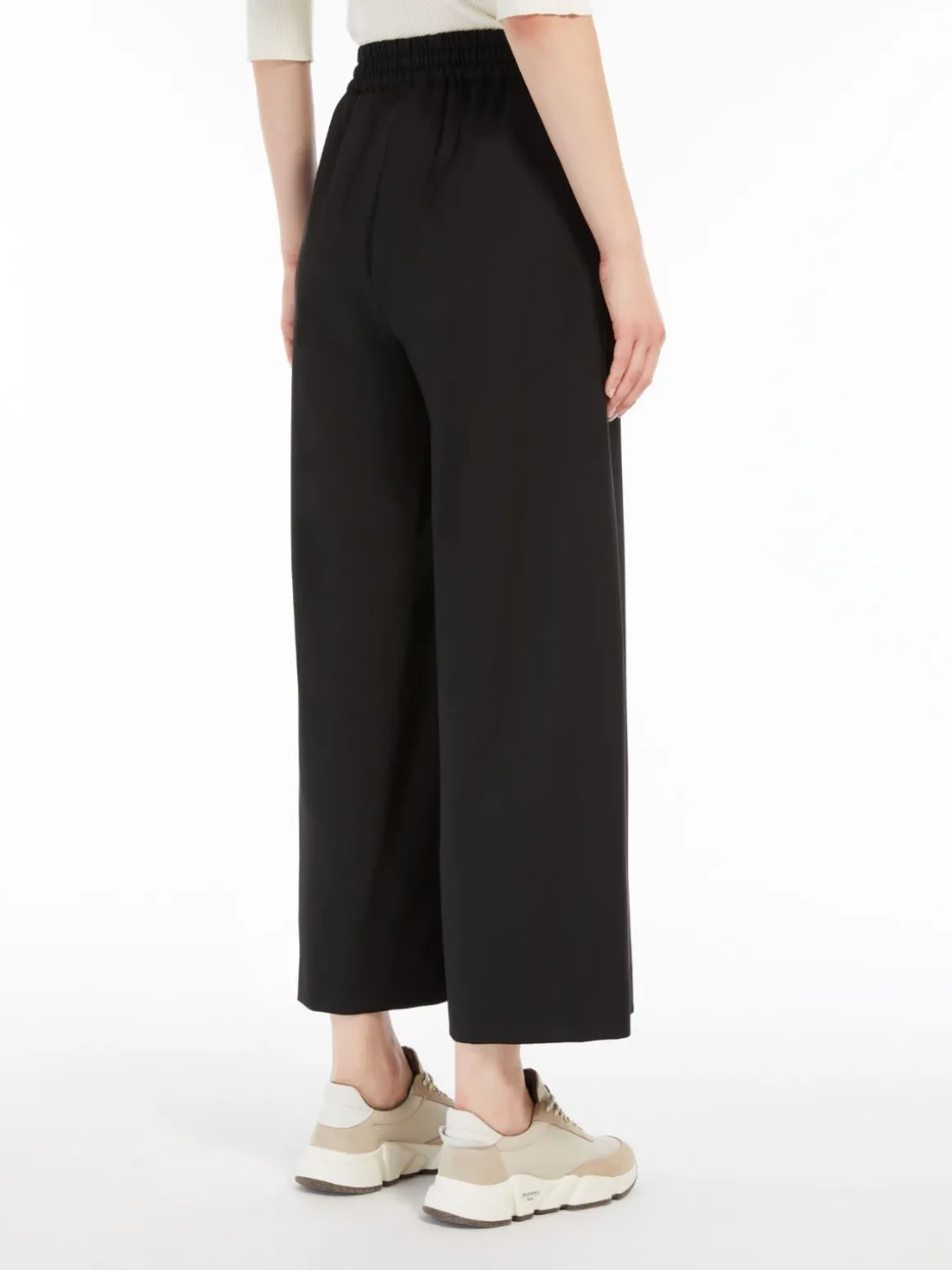 pantalone_morbidi_in_lana_stretch_2-1.webp Cheap Pantalone morbidi in lana stretch Pantaloniejeans