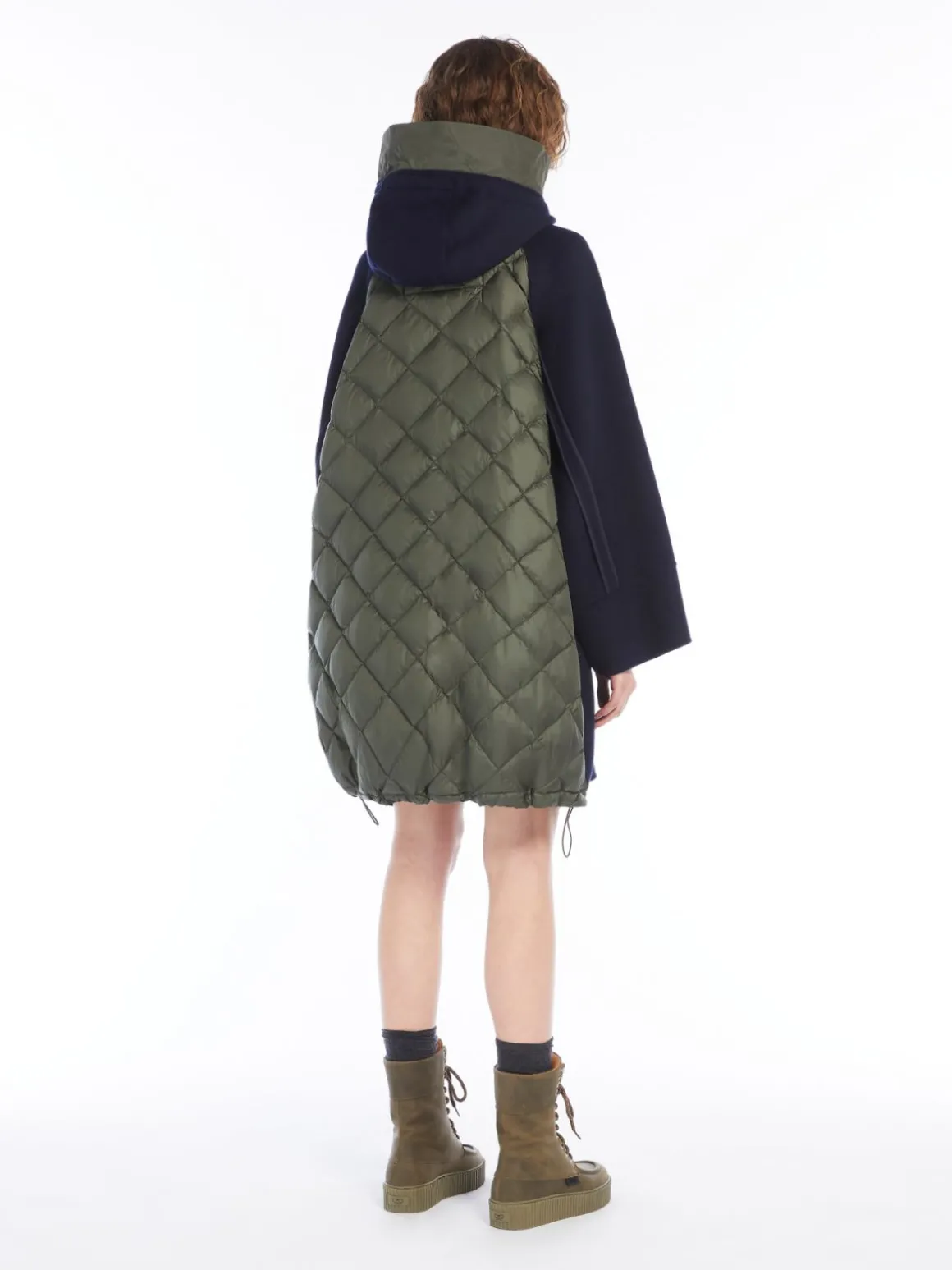 parka_in_lana_e_tela_antigoccia_2.webp Flash Sale Parka in lana e tela antigoccia Imbottiti E Parka