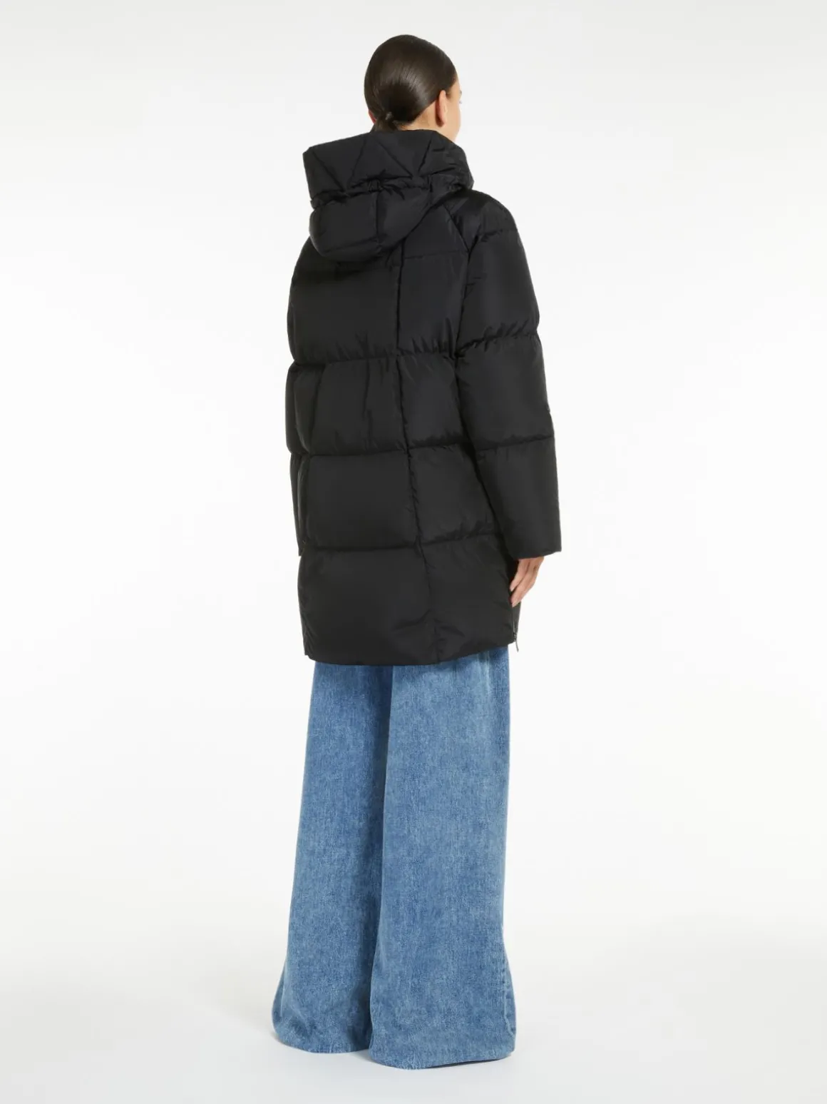 parka_in_taffet_antigoccia_2.webp Sale Parka in taffetà antigoccia Imbottiti E Parka
