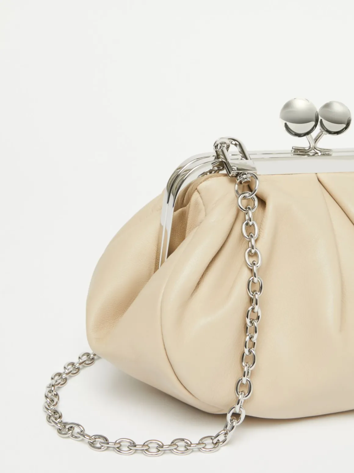 pasticcino_bag_small_in_nappa_3-8.webp Shop Pasticcino Bag Small in nappa Pasticcino Bag | Borse