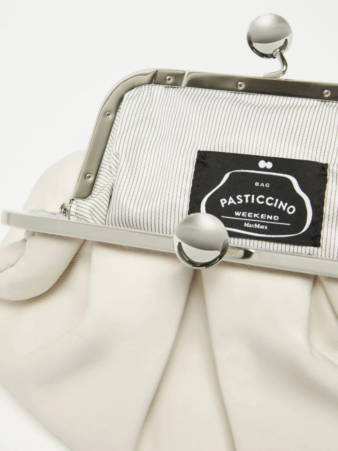 pasticcino_bag_small_in_nappa_5-4.webp Shop Pasticcino Bag Small in nappa Pasticcino Bag | Borse