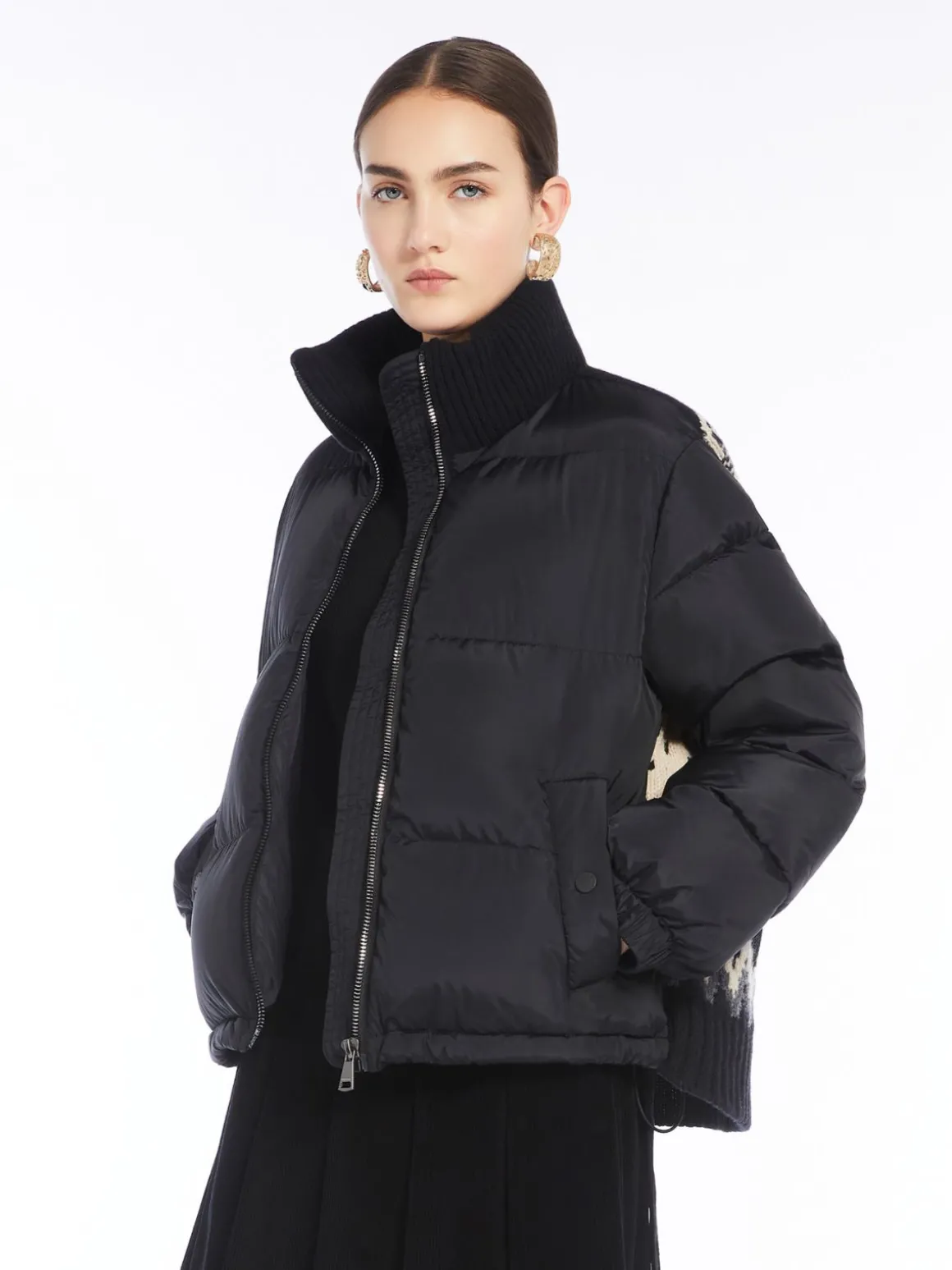 piumino_in_taffet_antigoccia_3.webp Store Piumino in taffetà antigoccia Imbottiti E Parka