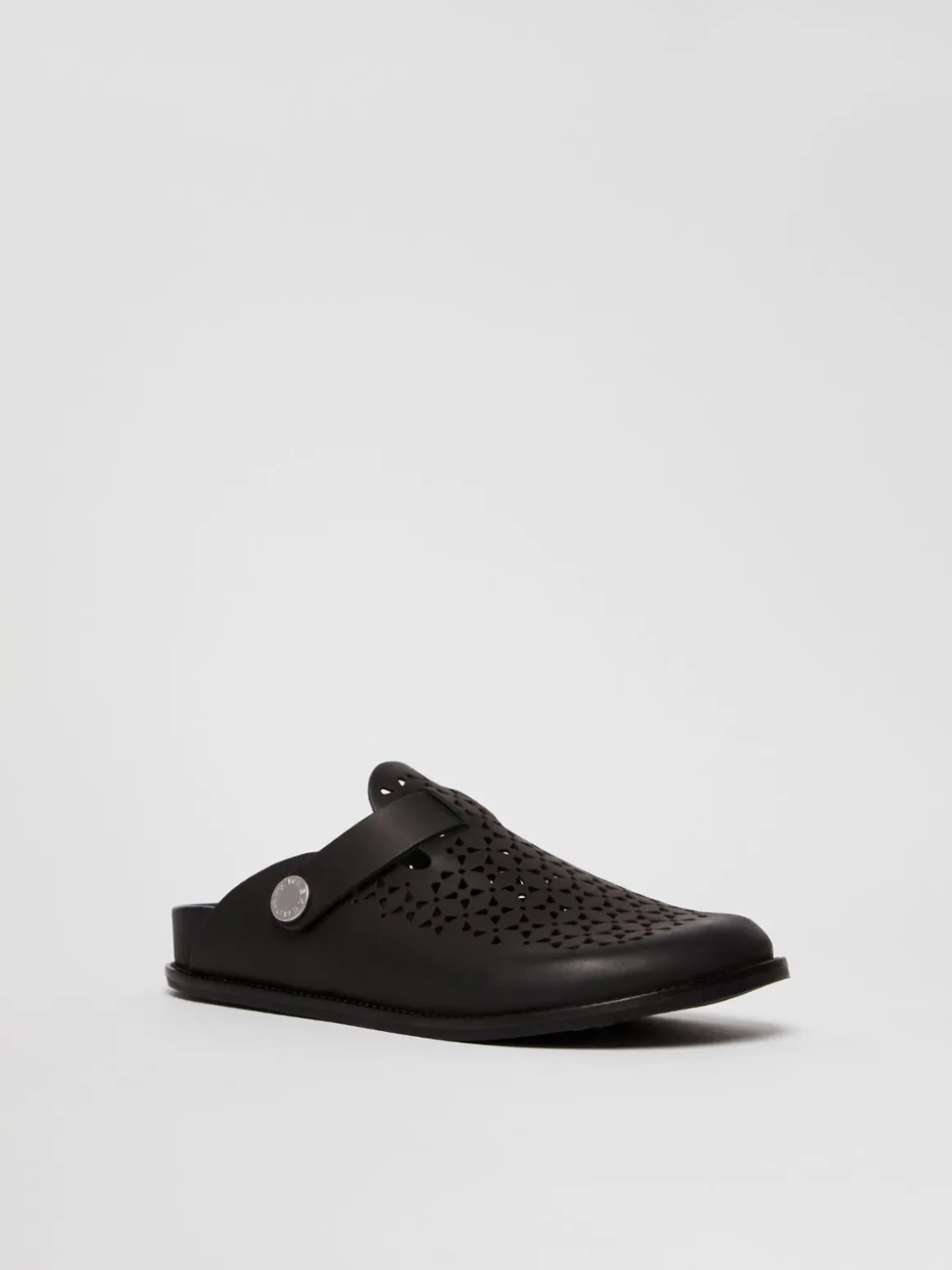 New Sabot in pelle laserata Scarpe