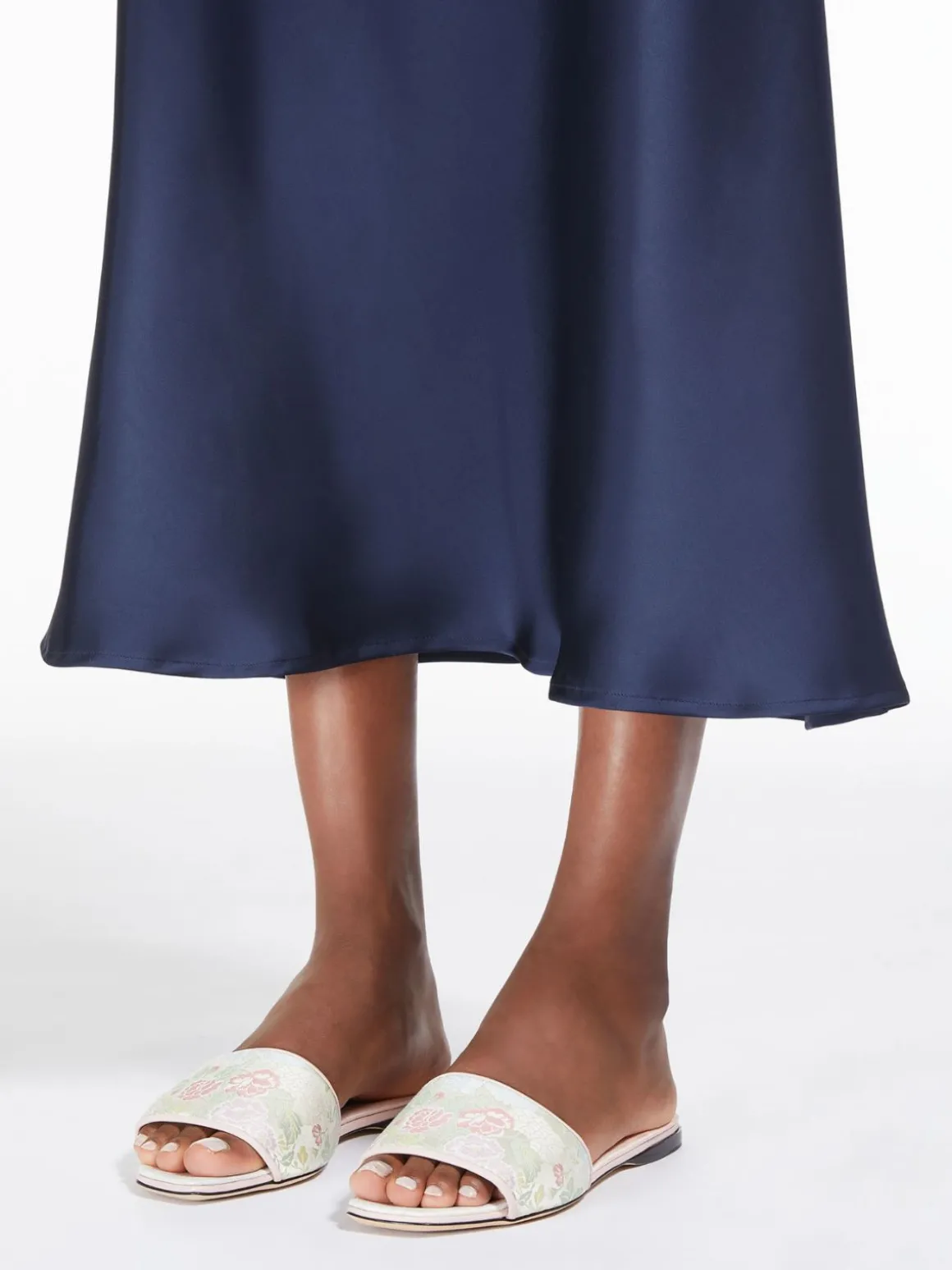 sandalo_flat_in_seta_jacquard_5.webp Online Sandalo flat in seta jacquard Scarpe