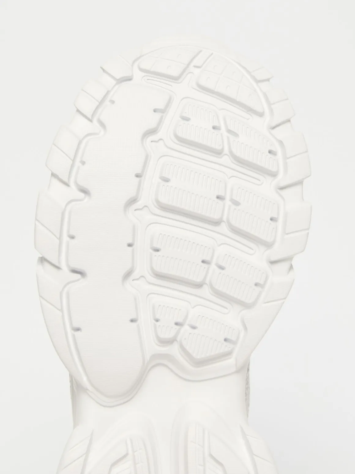 sneaker_in_tessuto_tecnico_con_strass_4.webp Outlet Sneaker in tessuto tecnico con strass Scarpe