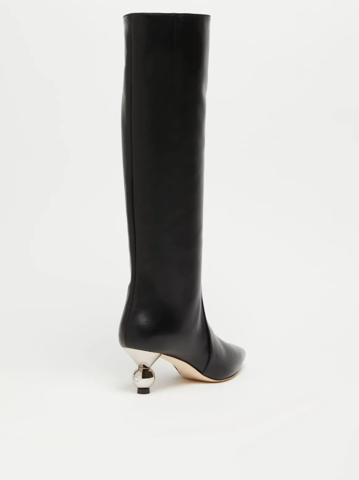 stivale_in_pelle_liscia_2.webp Sale Stivale in pelle liscia Scarpe