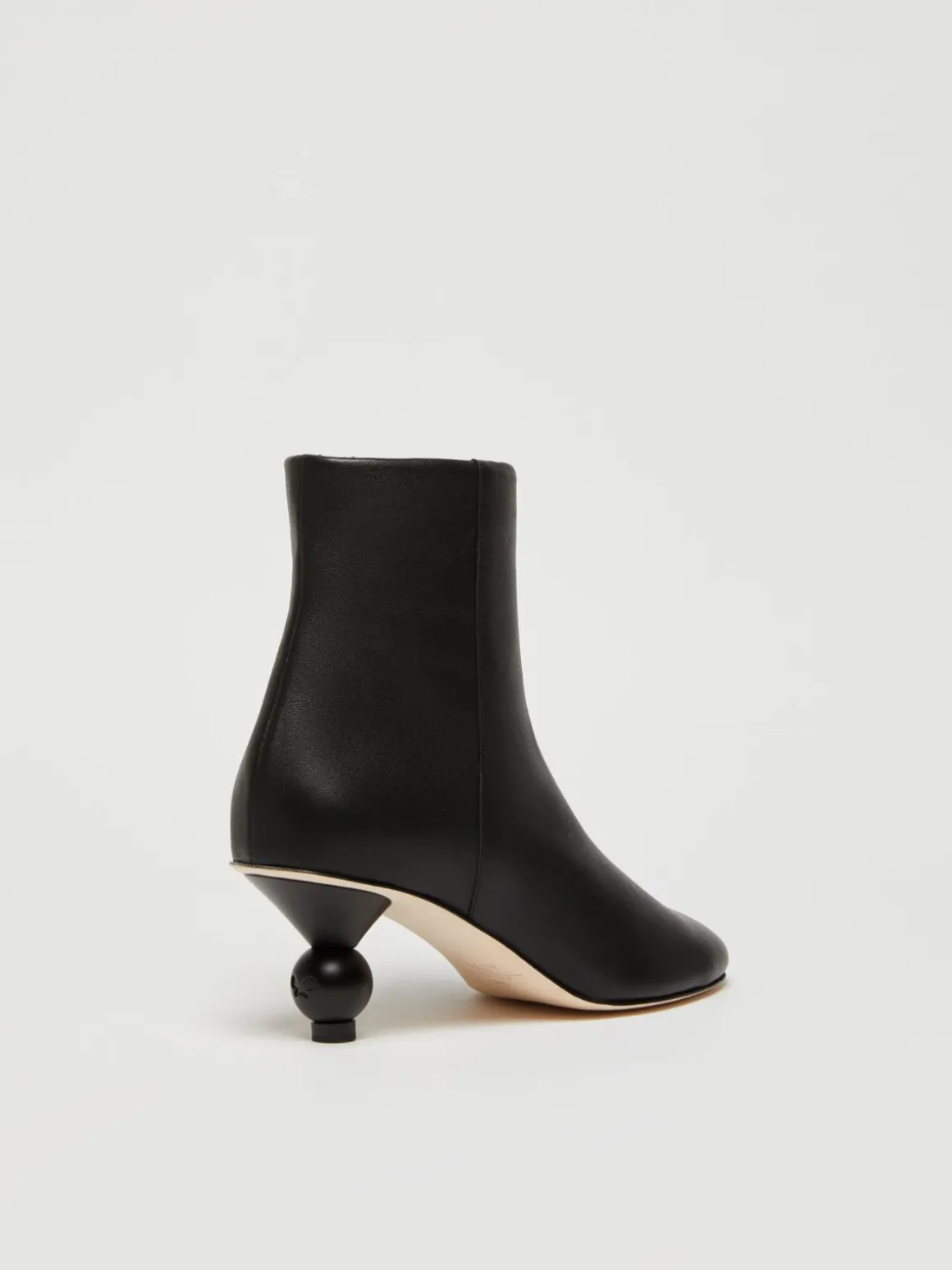 stivaletto_in_nappa_2.webp Sale Stivaletto in nappa Scarpe