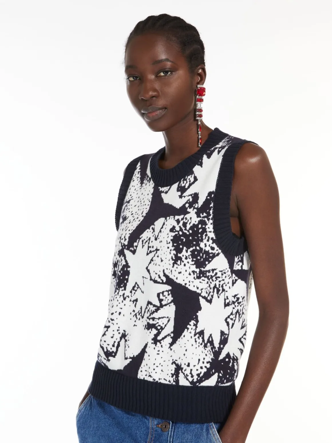 top_in_maglia_di_viscosa_jacquard_3.webp Fashion Top in maglia di viscosa jacquard Maglie