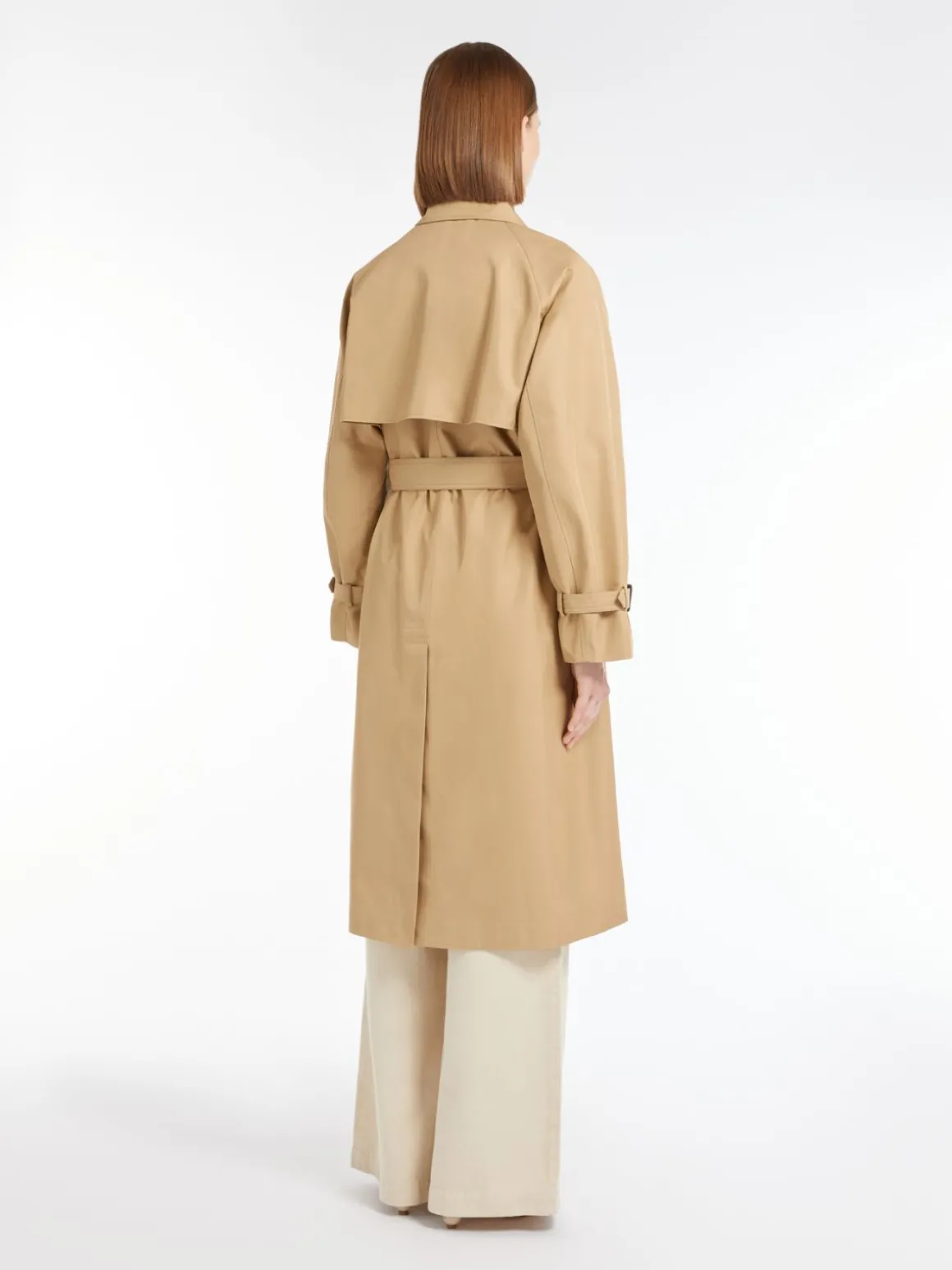 trench_reversibile_in_gabardina_antigoccia_2-2.webp Store Trench reversibile in gabardina antigoccia Cappottietrench