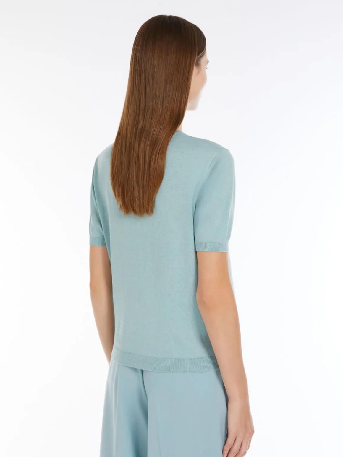 tshirt_in_maglia_di_seta_e_cotone_2-1.webp Clearance T-shirt in maglia di seta e cotone Maglie